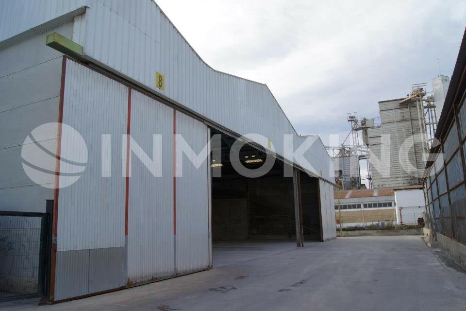 Foto de la propiedad Nave Industrial en alquiler, Silla